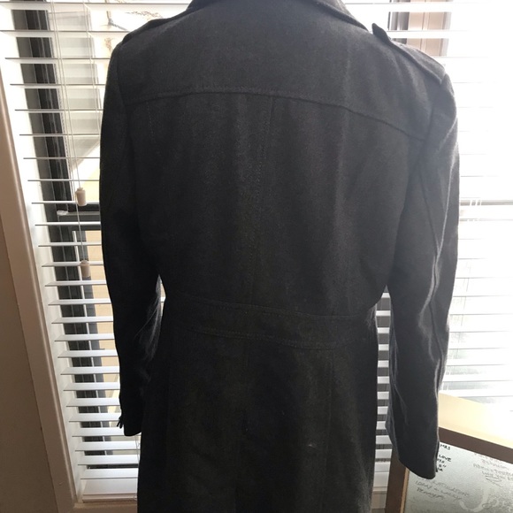 Wool trench coat - Picture 3 of 8